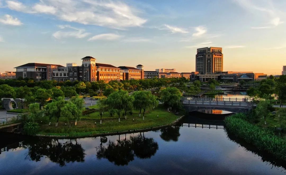 新变化海大图书馆智能寄包柜即将开放使用啦