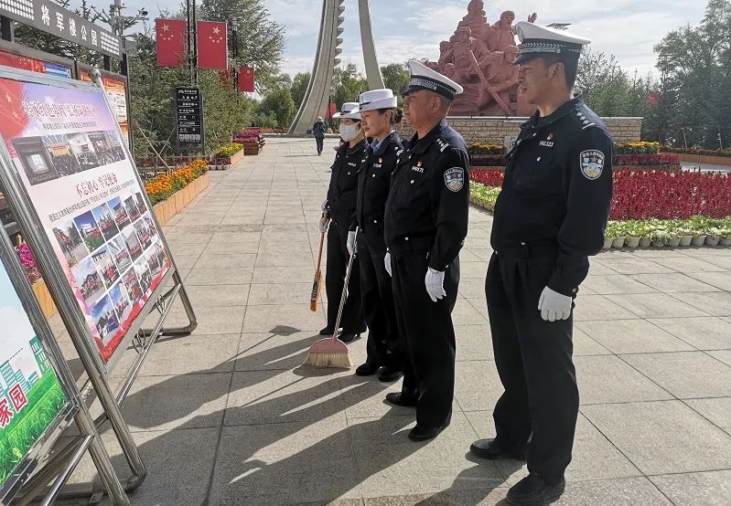 教育整頓主題黨日丨格爾木市公安局交警支隊黨總支開展保護生態環境