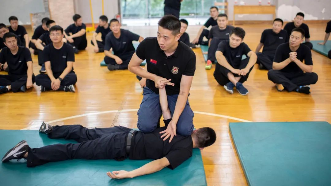 乘风破浪的法警 | 嘉兴法院开展司法警察实战化训练