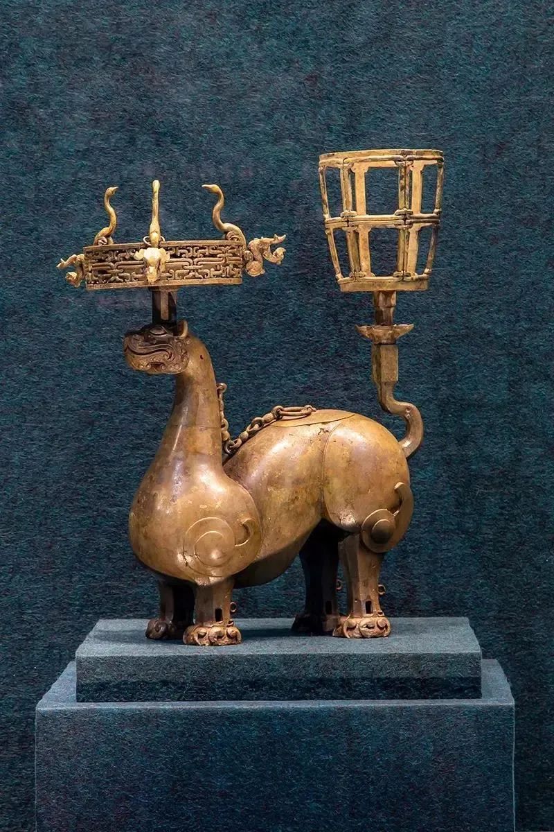 一场重量级展览湖北曾侯墓珍贵文物亮相山西青铜博物馆