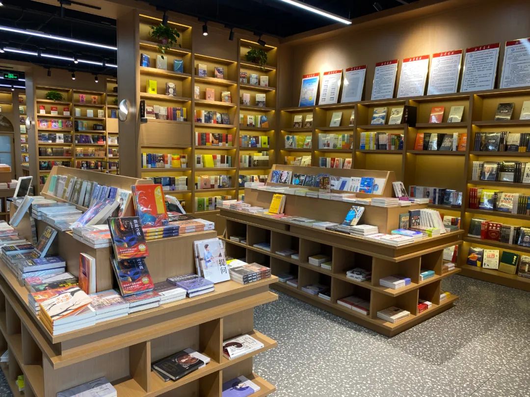书店也可以这么美 ——丰南区新华书店中心门店重装开业侧记