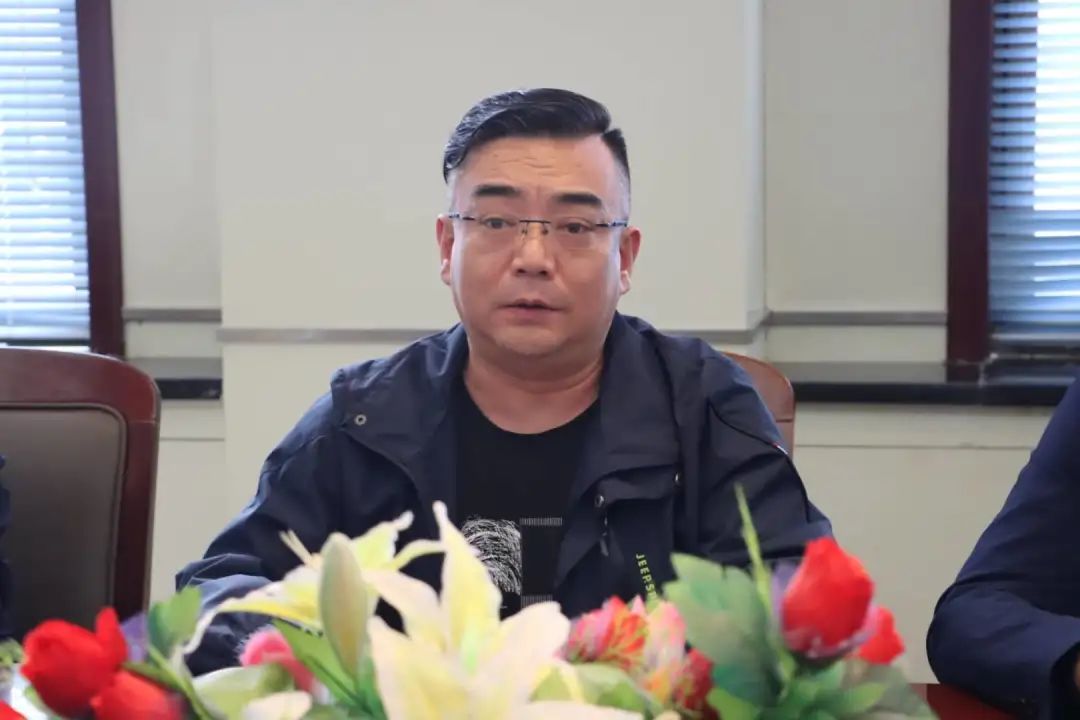黄土缘演艺公司总经理,陇剧艺术研究会副会长刘治平甘肃省陇剧院院长