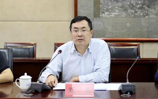 江南大学产业技术研究院院长刘龙一行来铜考察座谈