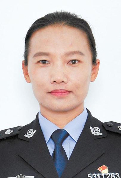 繁星点亮法治云岭天空