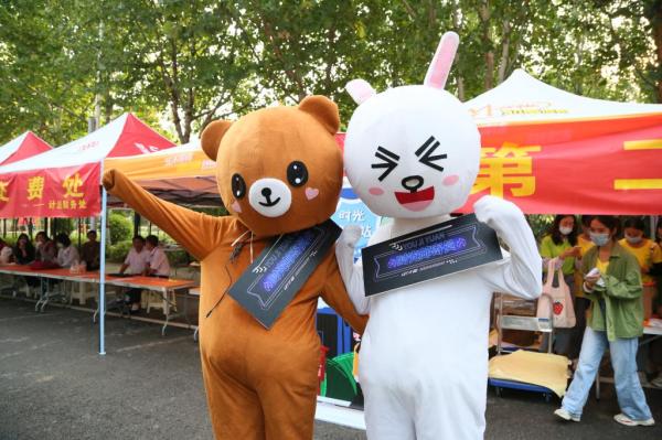 第二临床医学院"时光快递站"迎新活动