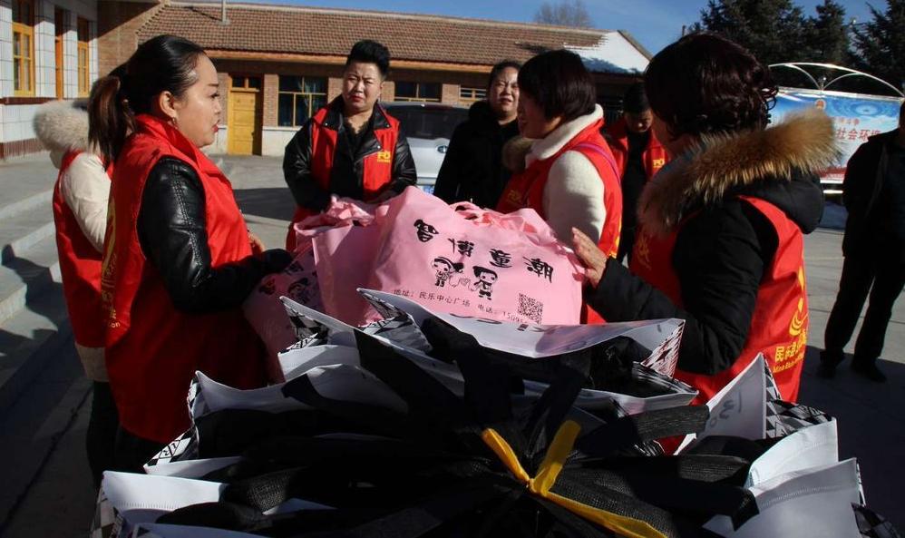 巾帼暖人心以爱之名我们永远在路上记民乐县日新公益协会副会长韩晓霞