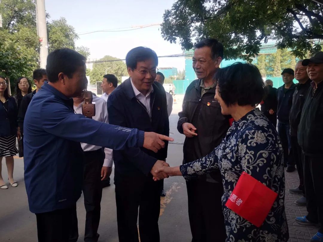 张家口市委常委政法委书记张华市政府副市长市公安局局长程蔚青深入