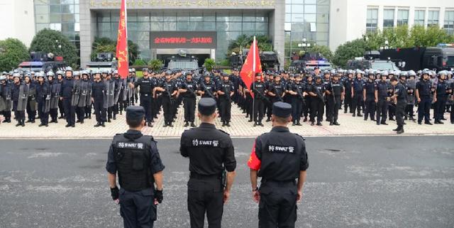 合肥特警圆满完成安徽省公安处突机动队机动一支队跨区调警增援拉动