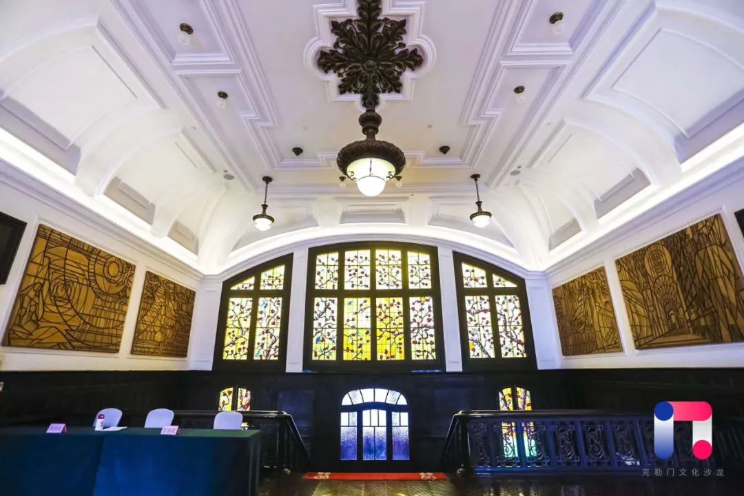 南昌路入睡在科学会堂醒来