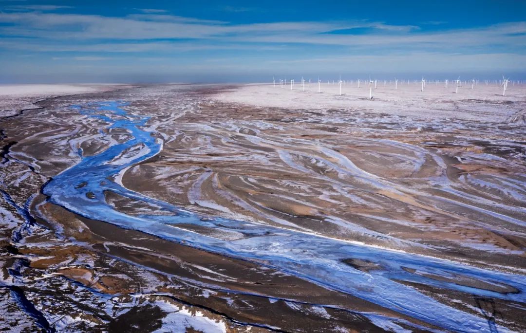 民俗风情流淌在诗歌中的疏勒河