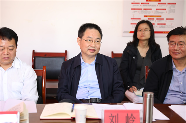 刘岭书记赴商洛调研指导我校精准扶贫工作