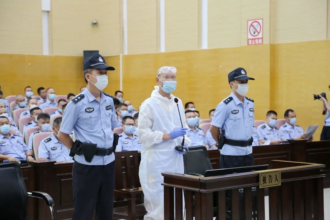昌江法院公开开庭审理一起公职人员涉嫌帮助犯罪分子逃避处罚罪案