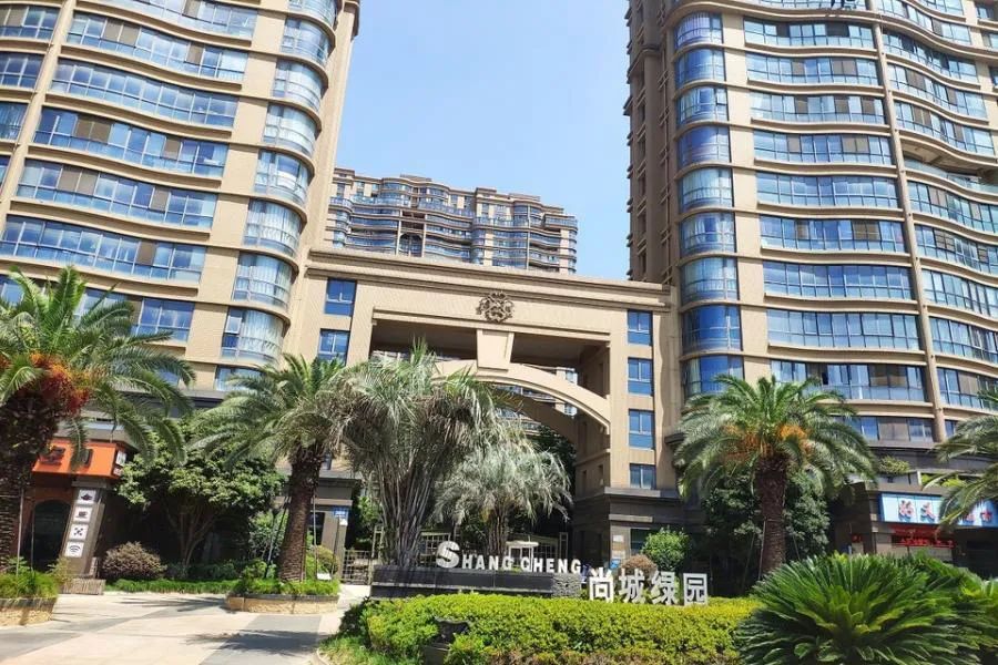 无锡市尚城绿园7-1602房产加价幅度:6,000元保证金:250,000元起拍价:1