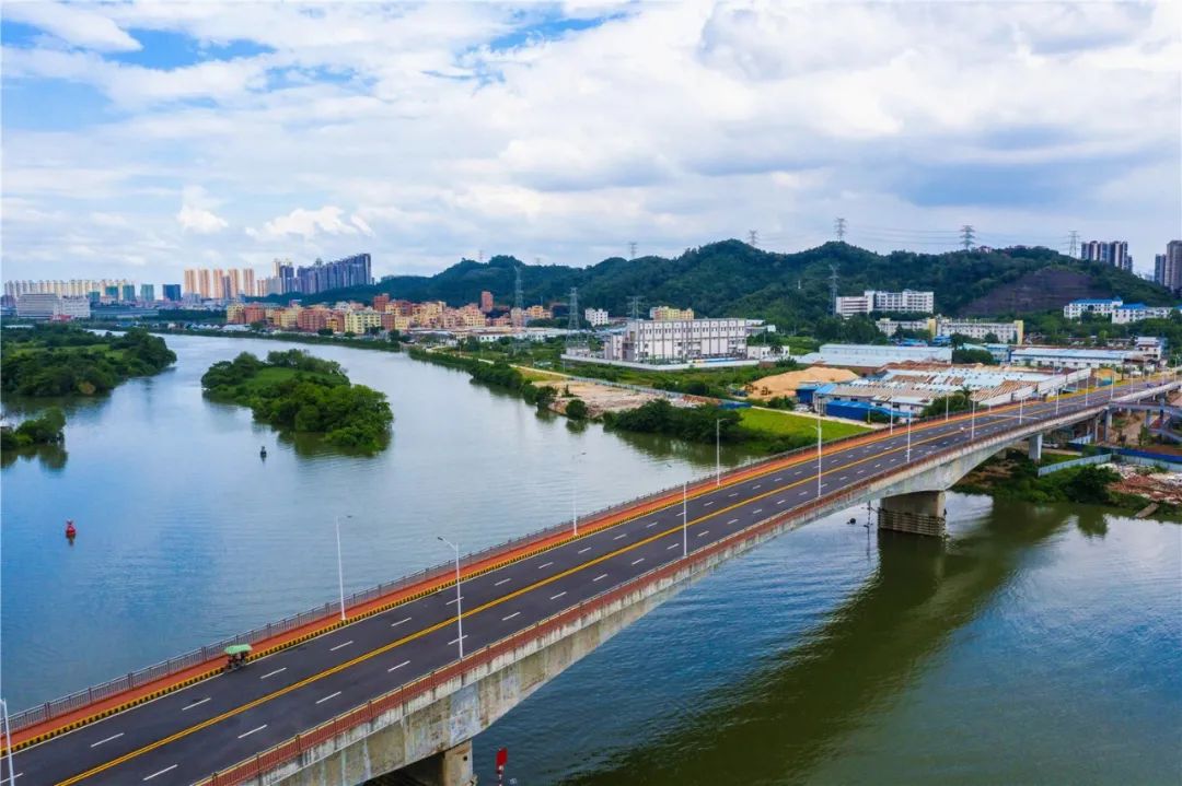 南海交通大会战头炮打响今日水口水道大桥正式通车