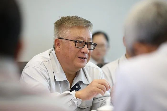 海湾集团董事长_青岛海湾集团杨东(2)