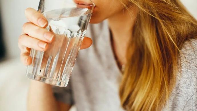 “纯净水”、“淡盐水”、“碱性水”这些水你喝对了吗？