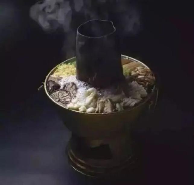 80年代的美食老照片那时候的中国餐桌都有些什么食物呢