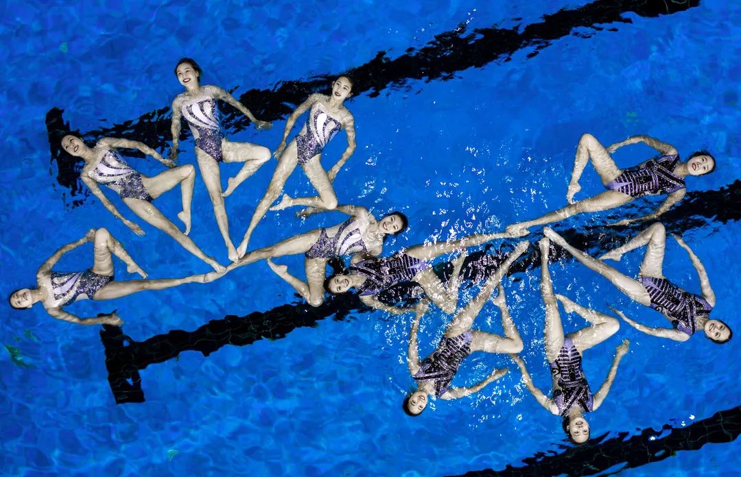 早安湖北丨水中芭蕾江城起舞