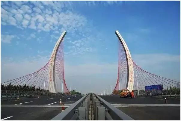 78在保定,有个亚洲最大的玻璃屋 ,叫电谷城市低碳公园78在保定,有