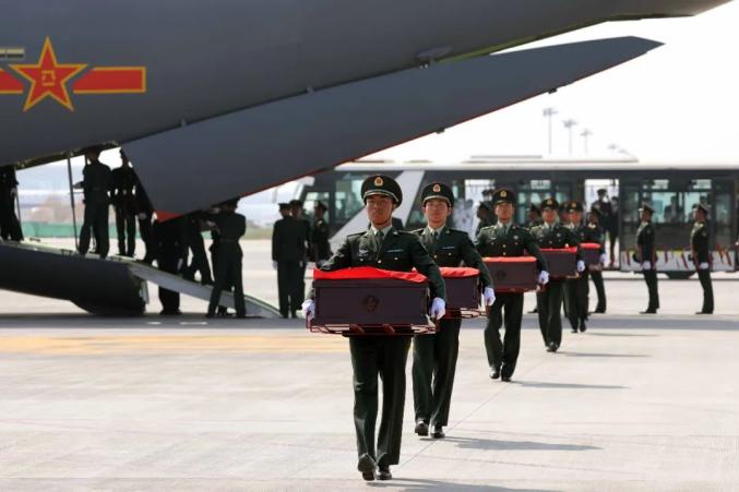 第七批在韩中国人民志愿军烈士遗骸在沈阳安葬