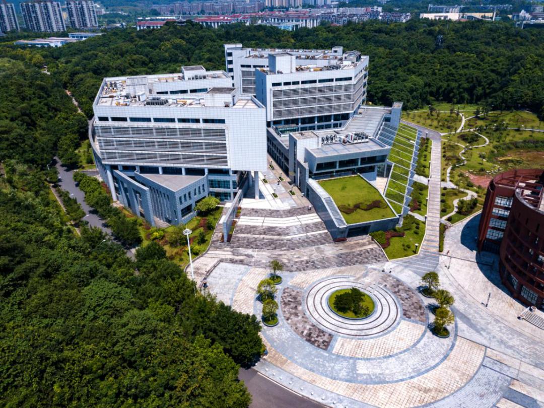 换个角度看重大