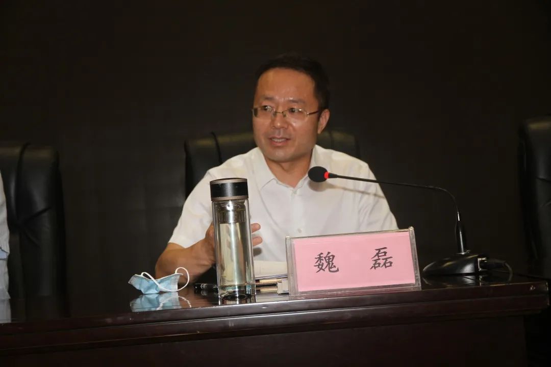 新郑法院召开以案促改警示教育暨双节廉政谈话会