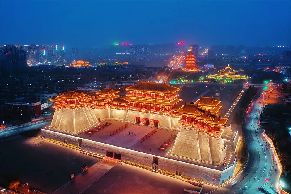 【小洛说】打卡秋晚丨十一央视秋晚会场应天门精彩继续