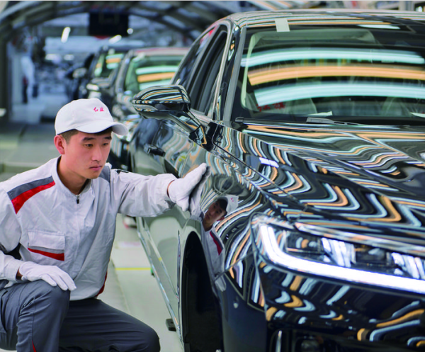 汽开区风华十五载长春国际汽车城风景这边独好