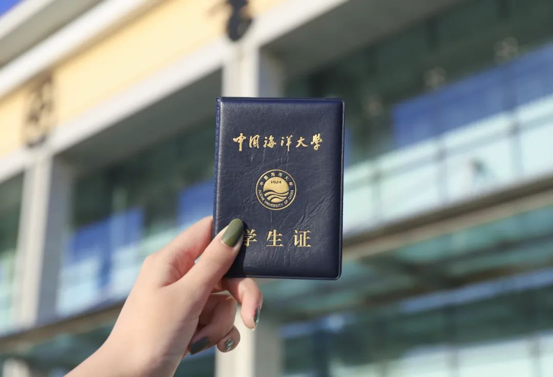 这些惊喜漫步校园在大学的每