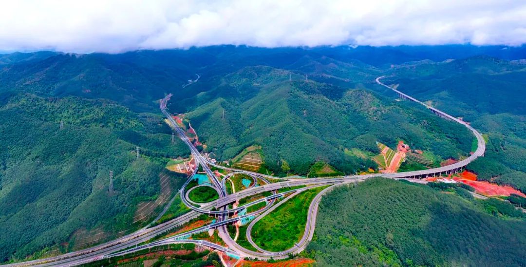 今天,又一条高速通车!云南再添国际陆路大通道