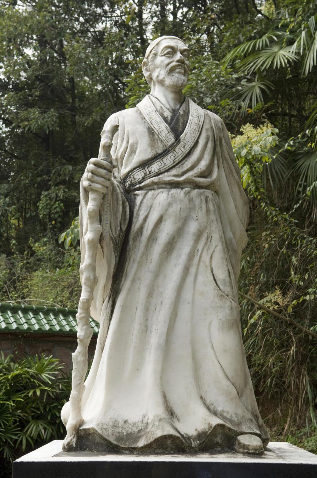 煮酒丨靠两条腿走了19个省区:这个"疯狂驴友"半辈子都在游历人间