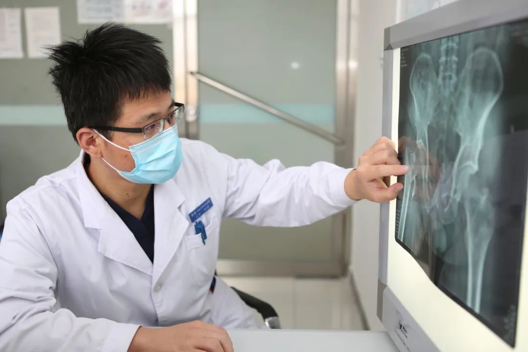 延庆区医院骨科医师高大海：尽管新冠肺炎疫情形势利好，但我们不能放松