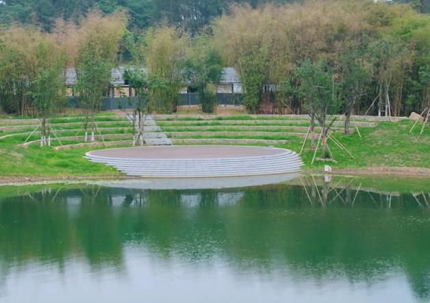 泛舟垂钓星空飞廊成都又一森林公园上线啦