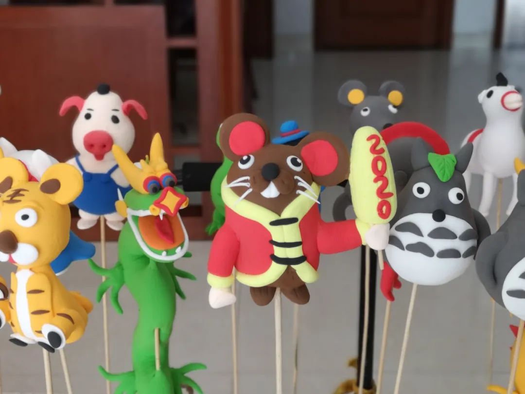 三门 90后 民间泥塑艺人 泥人杨 一把泥捏出幸福生活