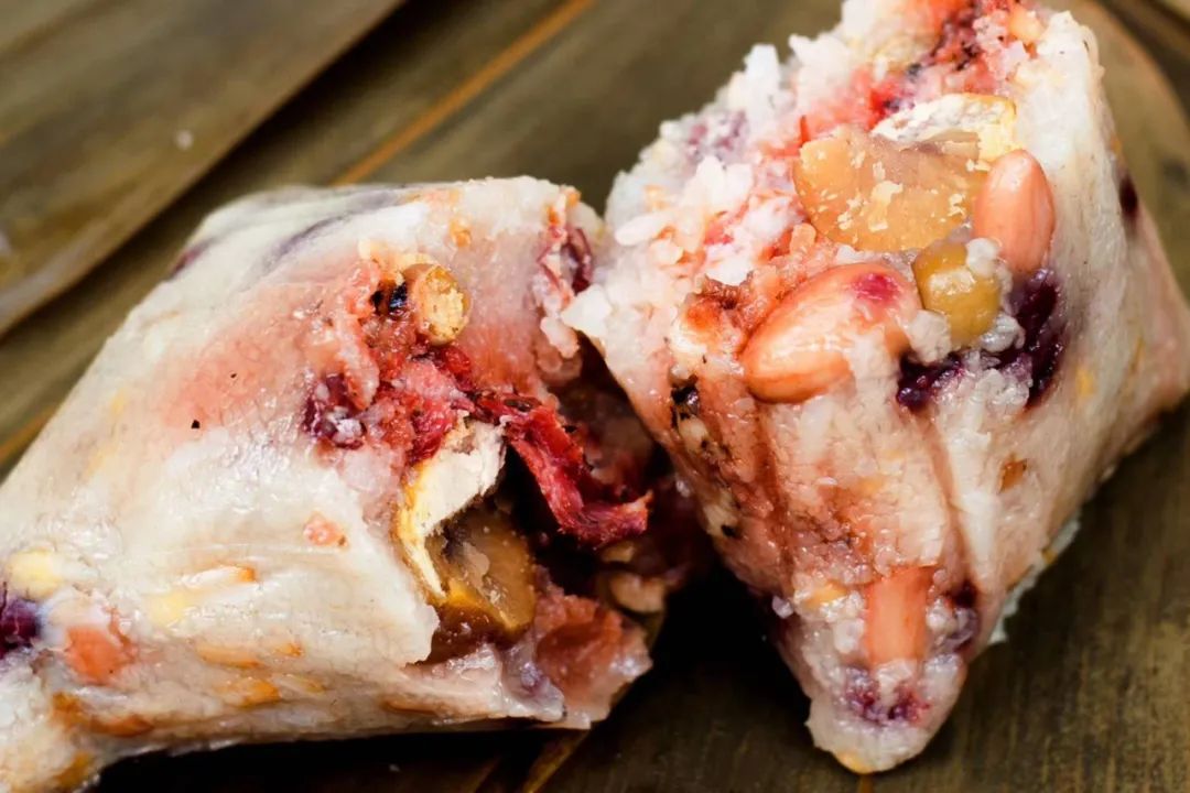 台山咸肉粽传统钵仔糕擂糖糊咸味窝笃糍禾苔斑斓卷你的记忆里还有哪些