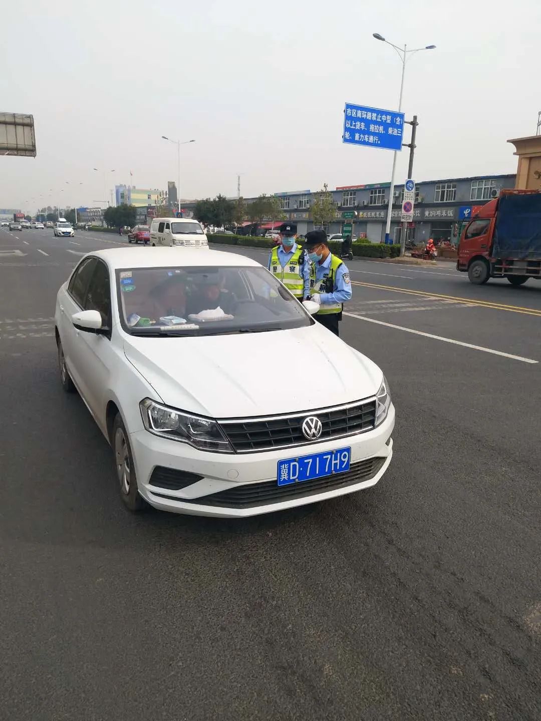 【节日我在岗】警界别样风景，来看看交巡警的国庆、中秋澎湃号·政务澎湃新闻 The Paper 3914