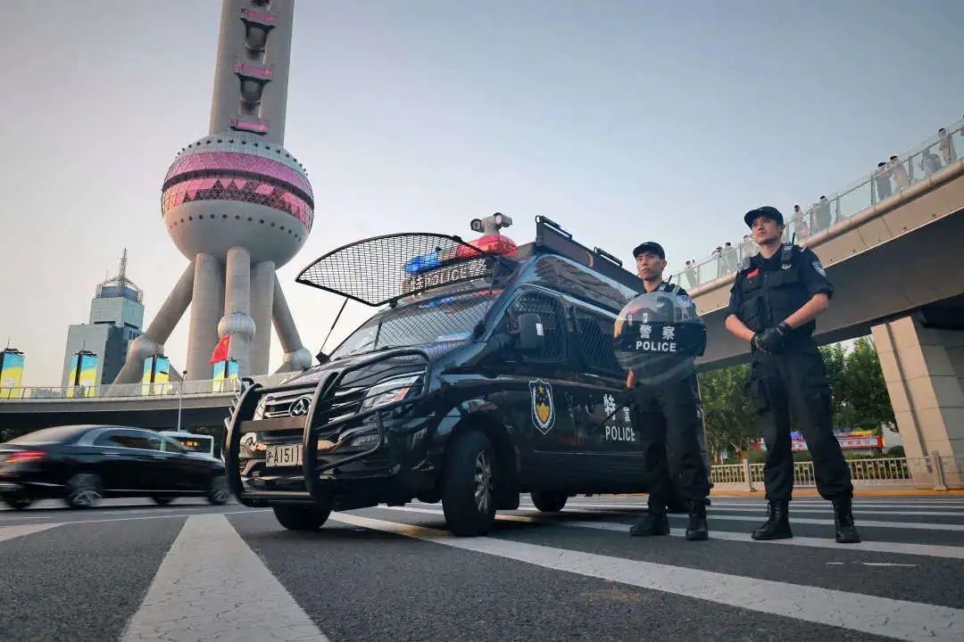 上海公安机关圆满完成国庆中秋长假安保工作
