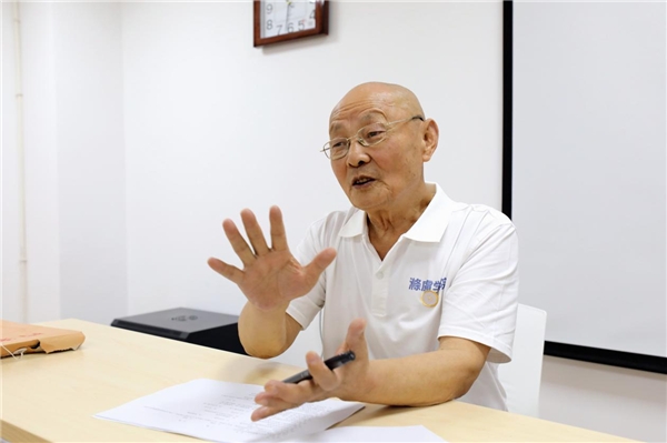 访非物质文化遗产代表性项目自然冲击疗法创始人丁新民