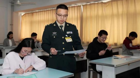 退役軍人來報考軍隊文職吧