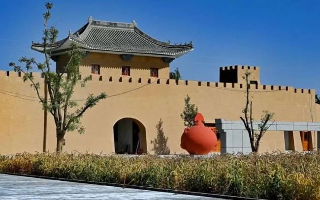 民乐现代丝路田园综合体位于民乐县六坝镇,规划总面积2万亩,是集农业