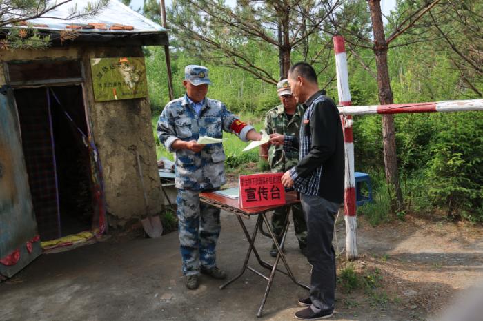 最美护林员丨大兴安岭王玉生穿行在林海中的活地图