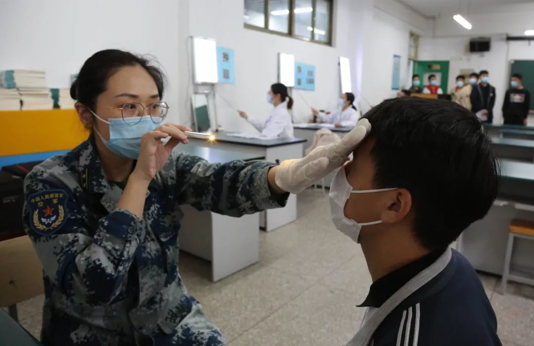 我市93名学子通过2021空军招飞初选