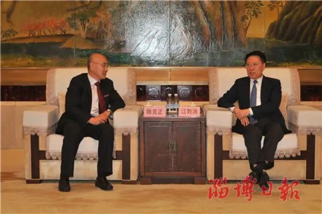 淄博市委书记江敦涛分别会济南大学见上海科技大学和青岛科技大学客人