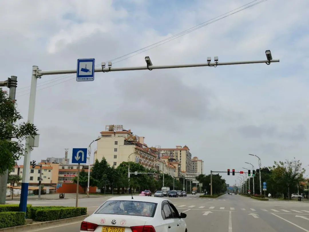 德宏人速看今起芒市这些路段实行自动抓拍