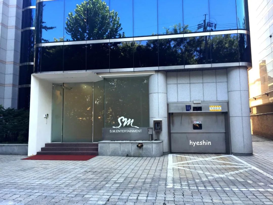 ipo首日跌破开盘价但bighit娱乐的市值颓势早有苗头