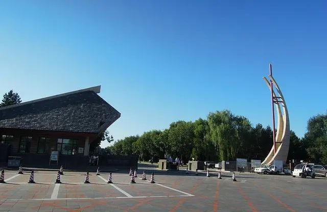 林匹克公園③長春公園正門城市生態溼地②長東北①長影世紀城正門a類