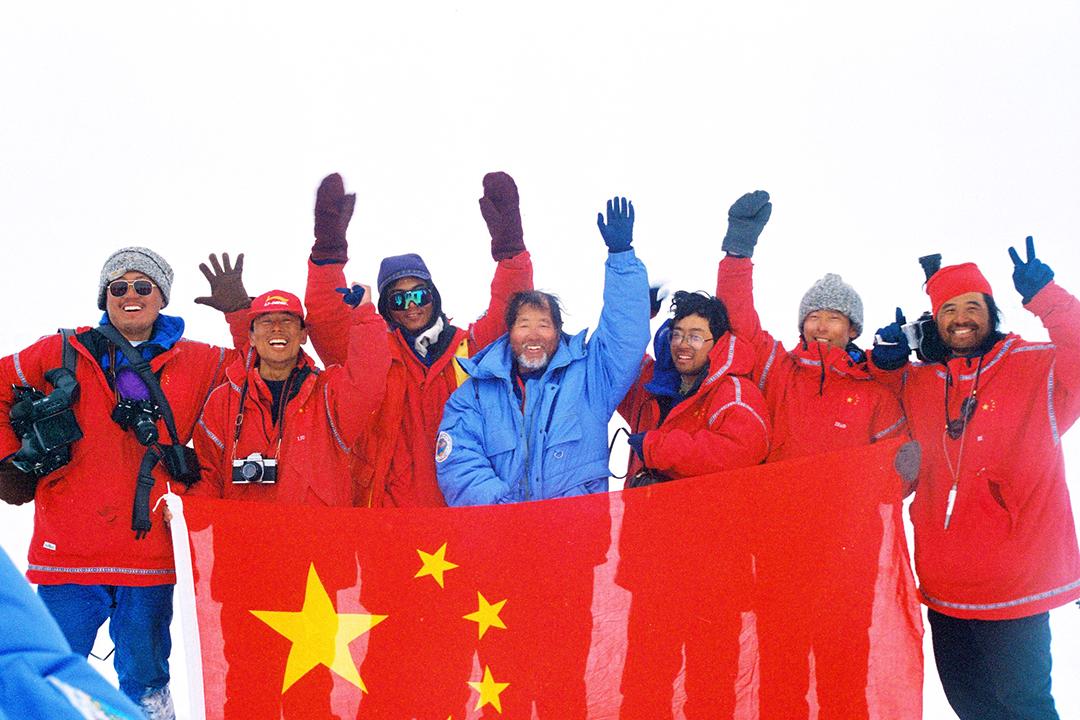 7个人20条狗13天生死考验