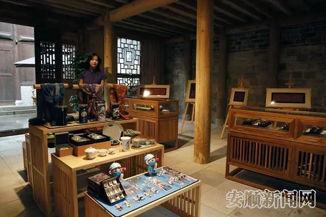【第十届新型城镇化推进暨小城镇建设发展大会】安顺古城历史文化街区:在古城街巷中感知城市温度_澎湃号·政务_澎湃新闻-The Paper