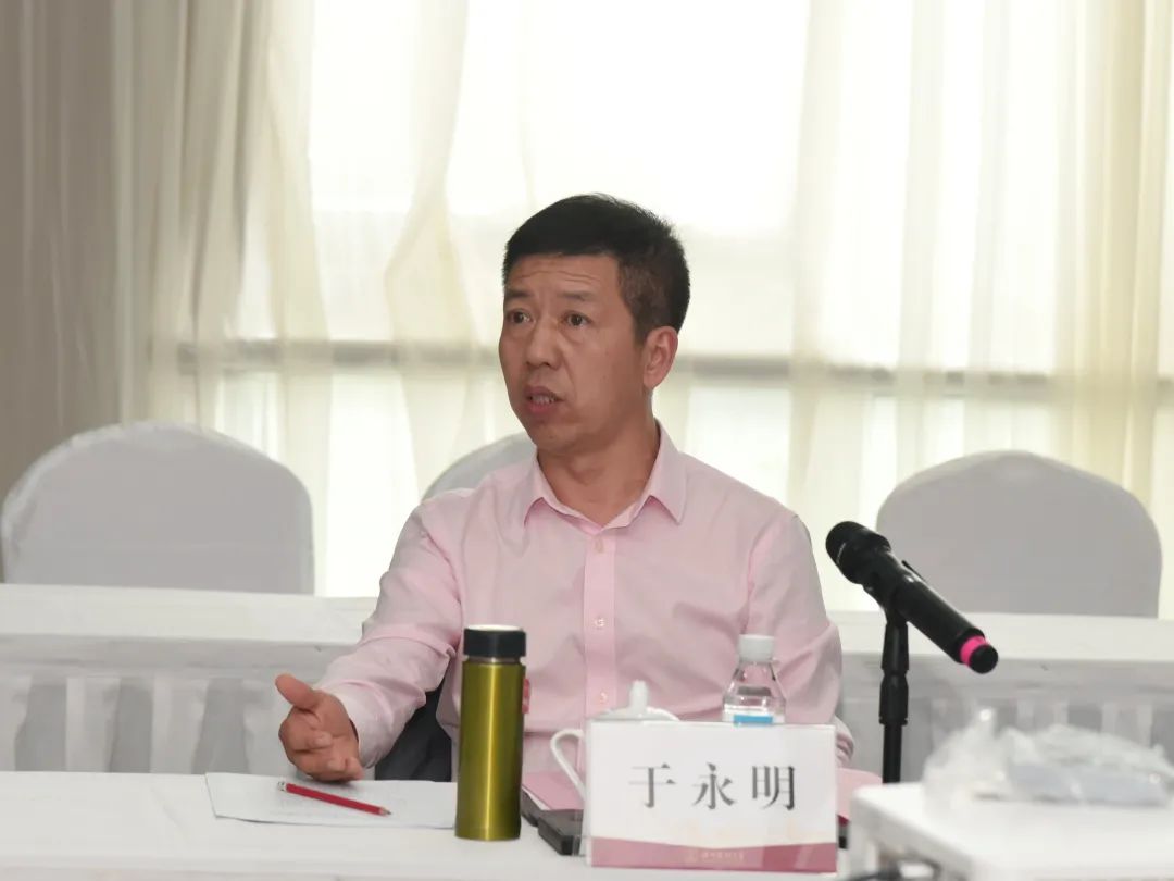 教育部副部长郑富芝一行来温医大调研