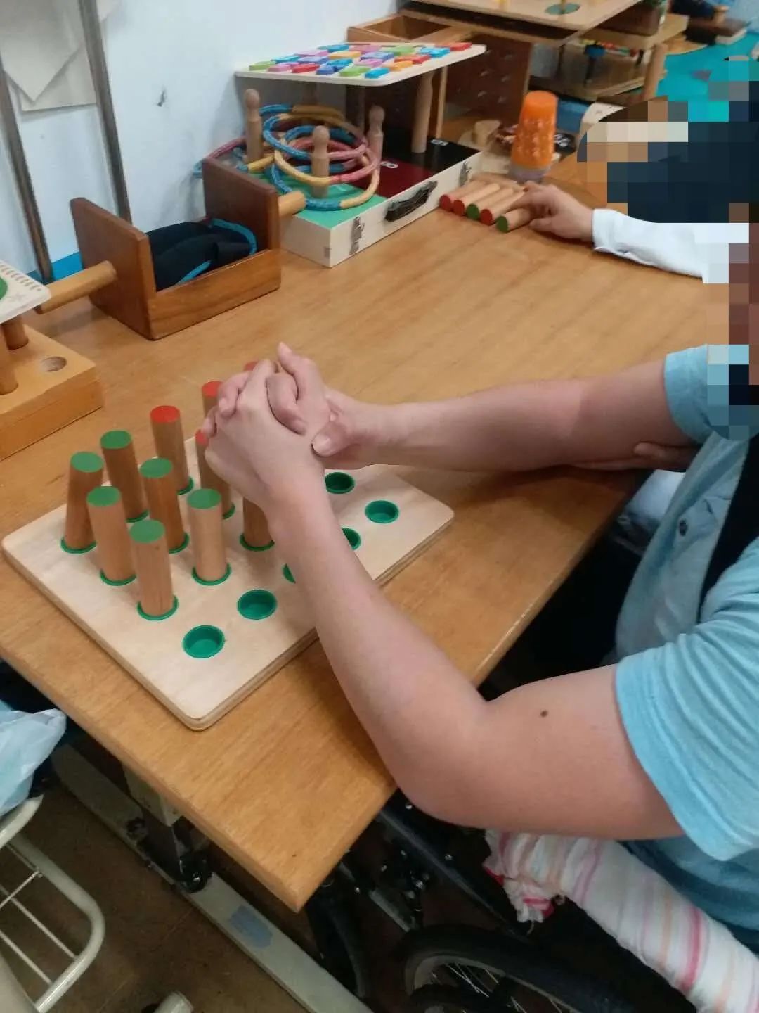 邮医61科普改善偏瘫患者手功能障碍的竟然是它